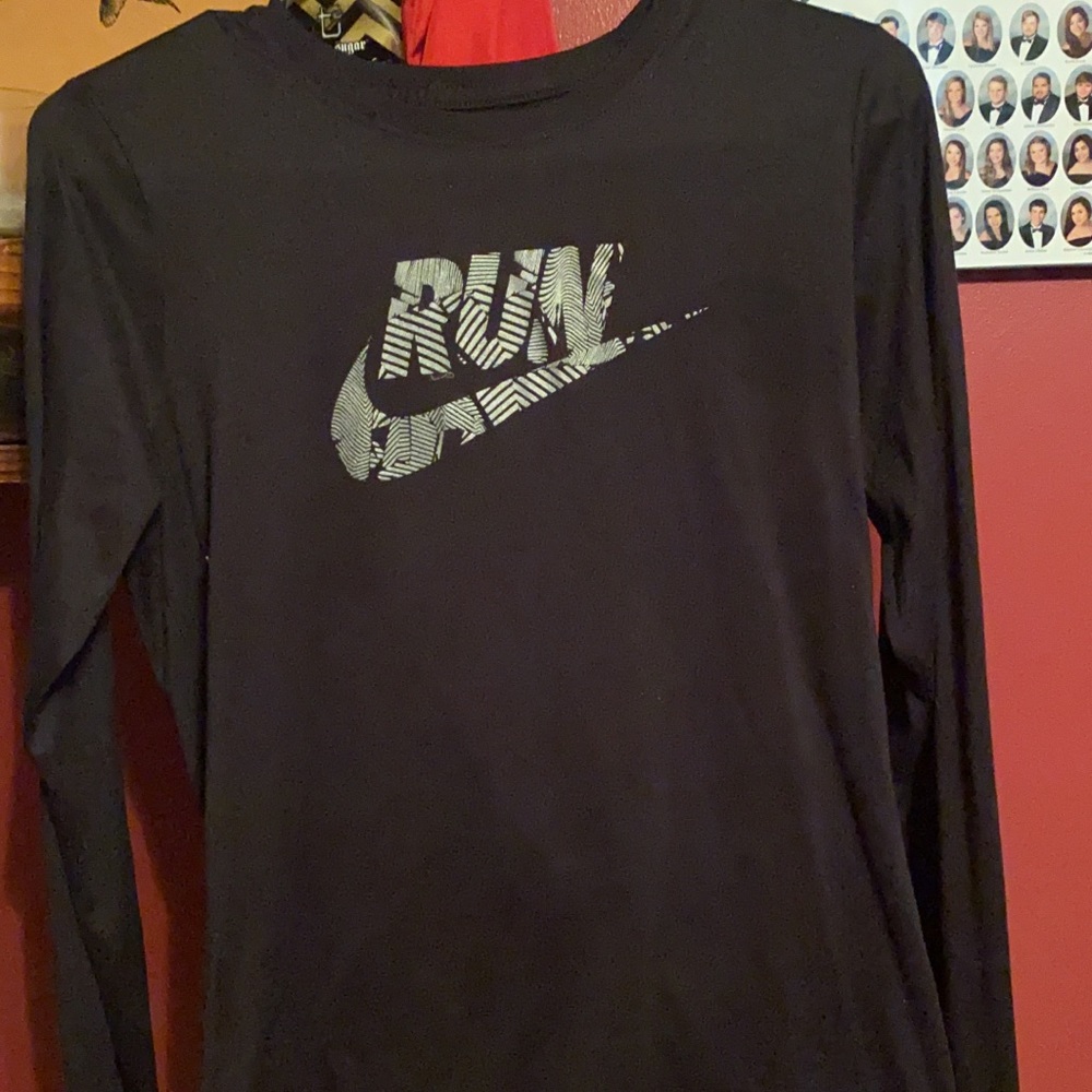 Nike long sleeve